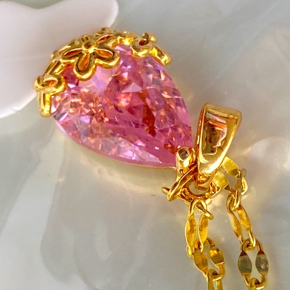 NWT-3 Styles🌸💧🍀Pretty🪞Sparkly Faux Swarovski Like Faceted Lab Created Stones - Picture 5 of 16